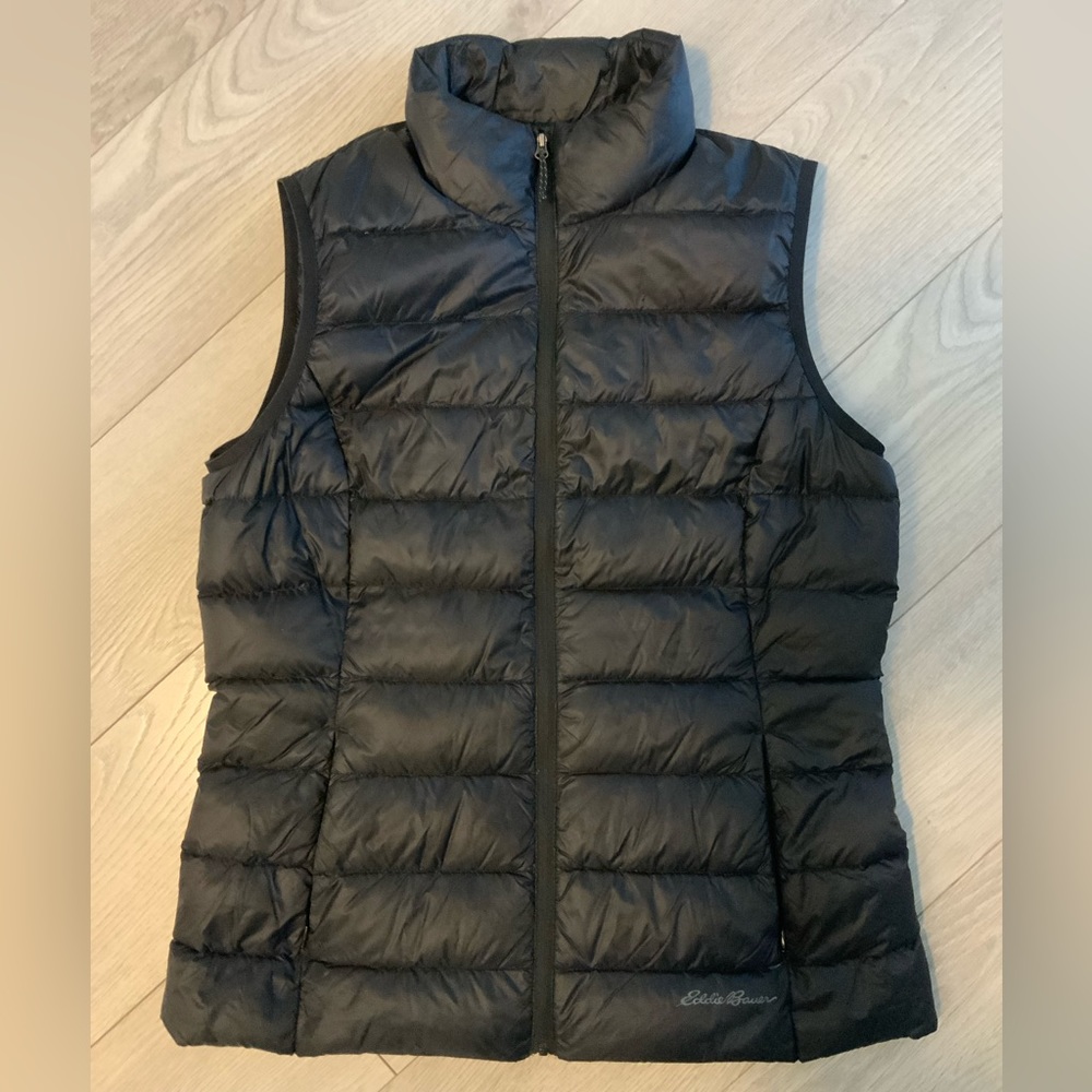 Women’s Puffer Vest
